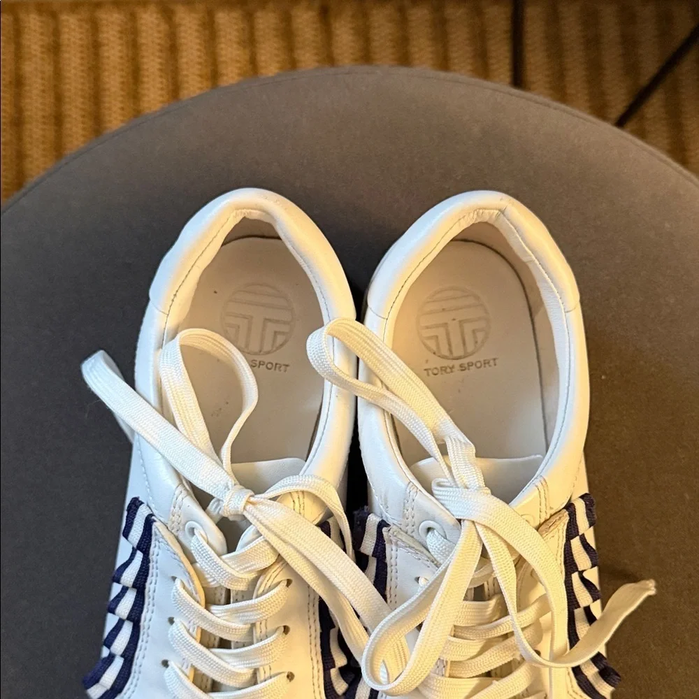 Tory Sport White Sneakers with Navy Ruffle Detail Golf Running Trainer